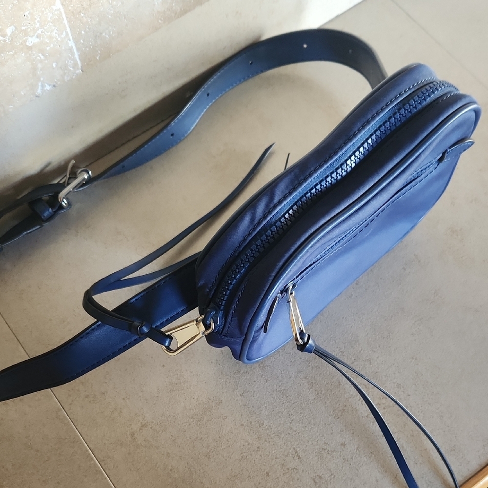 Rebecca Minkoff Navy Belt Bag - Picture 3 of 7